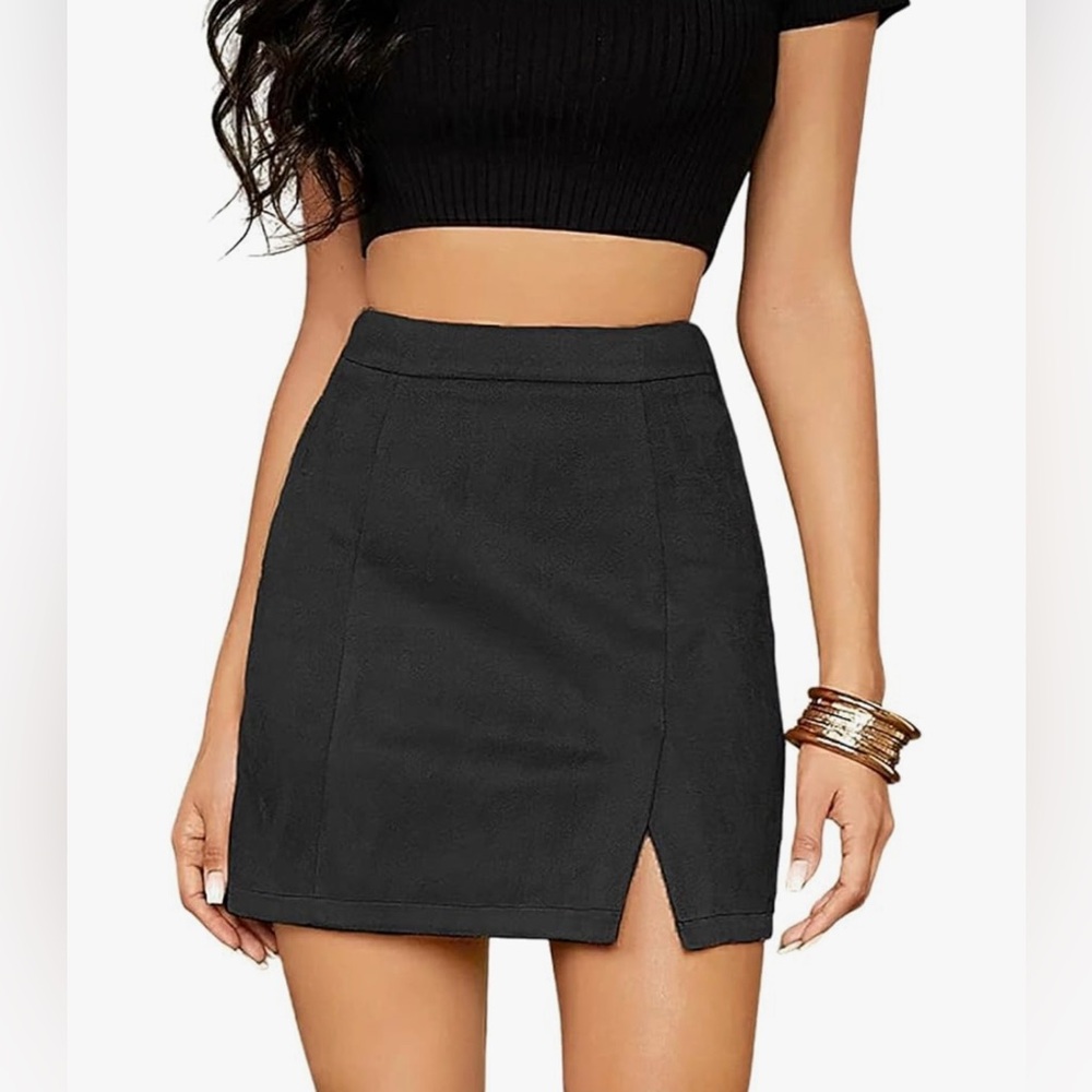 NWT Women's High Waist Mini Skirt - XL